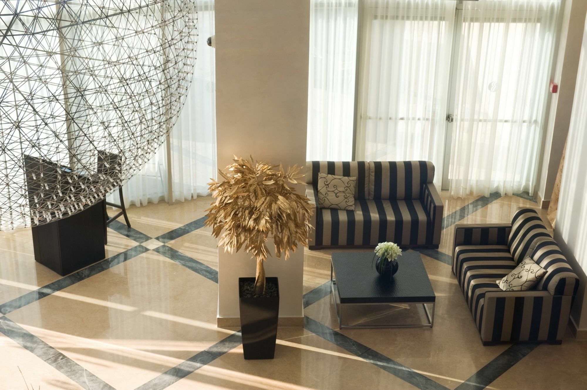 Ramada Hotel & Suites By Wyndham Netanya Extérieur photo